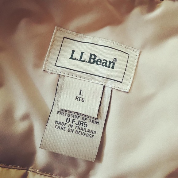 L.L. Bean Thinsulate Weather Proof Blizzard Coat - Picture 4 of 13